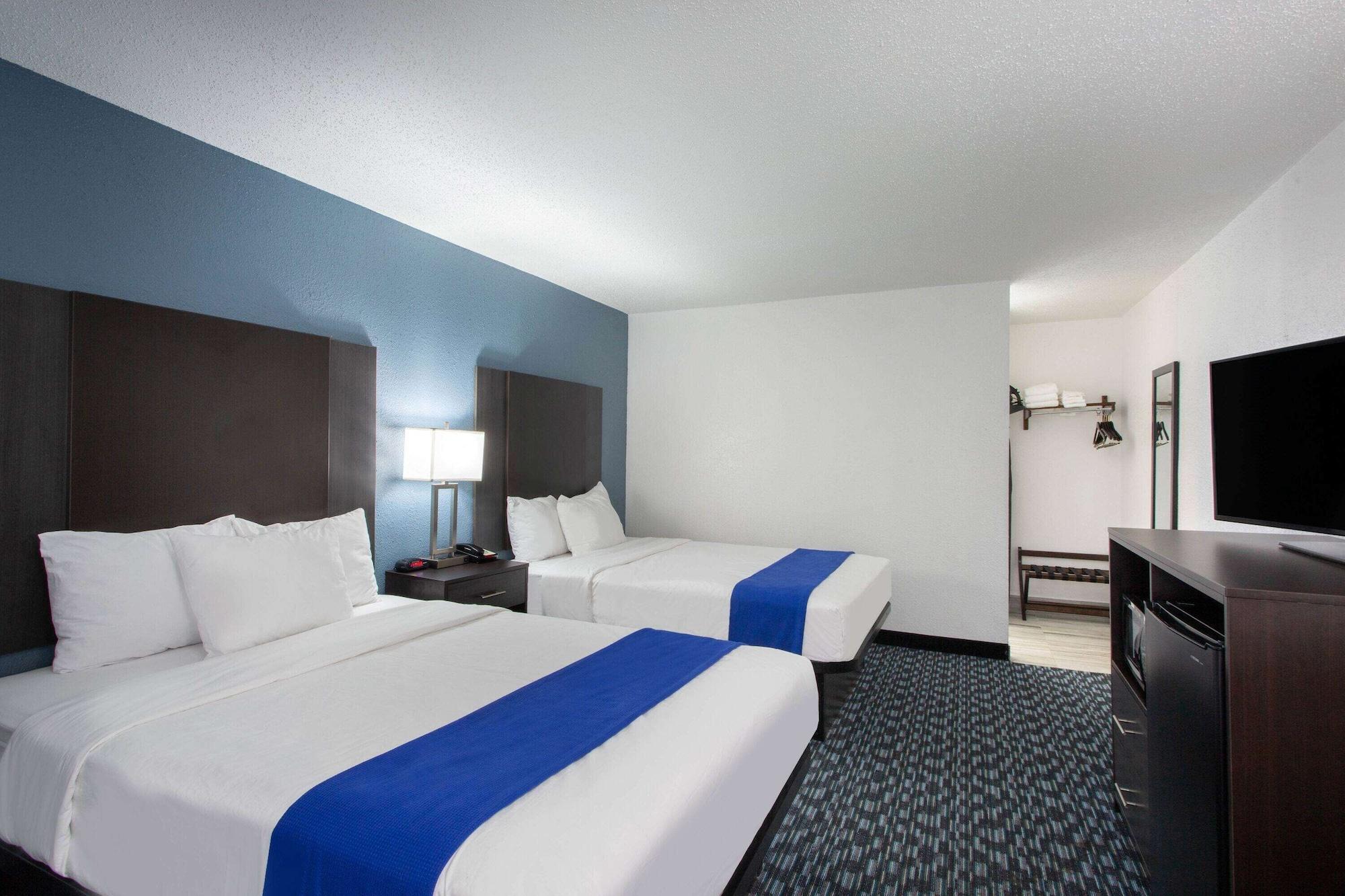 Baymont By Wyndham Charlotte University Luaran gambar
